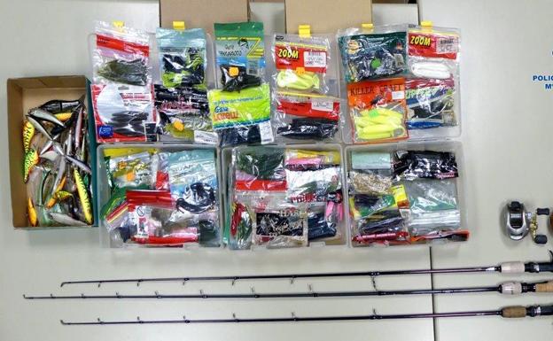 Dos detenidos en Andújar por robar material en un almacén de pesca por valor de 23.000 euros