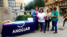 Podemos Andújar inicia una campaña en defensa de la sanidad pública