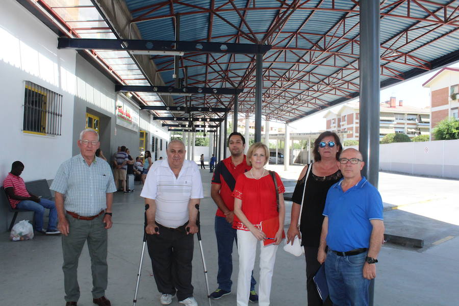 Andújar se Mueve agradece la línea de bus a Málaga por Córdoba pero exige la anterior