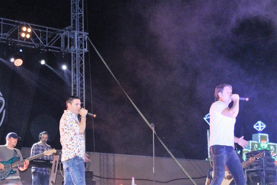 Andy&Lucas 'agitan' la Caseta Municipal con un gran concierto