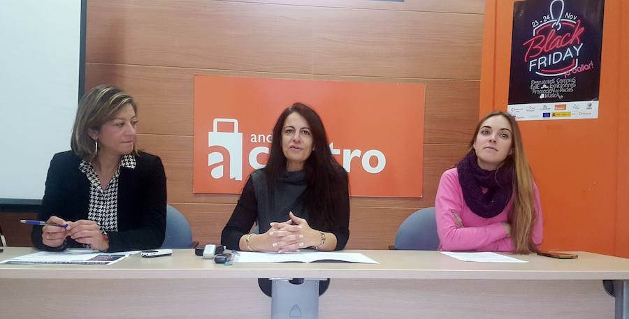 El comercio local tira de imaginación en el Black Friday para fomentar las compras