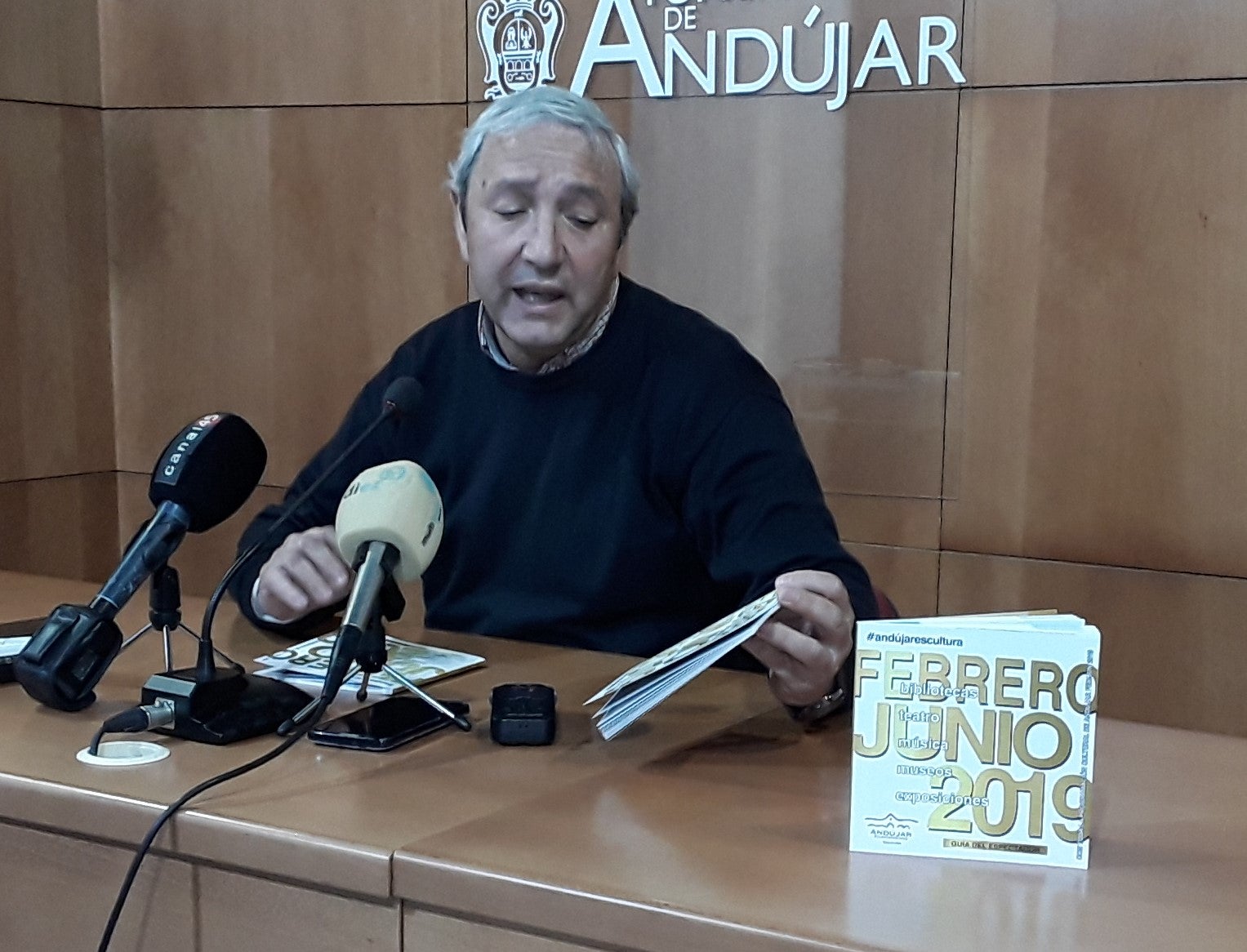 La 'Guía del Espectador' divulga los actos culturales que se celebran hasta junio