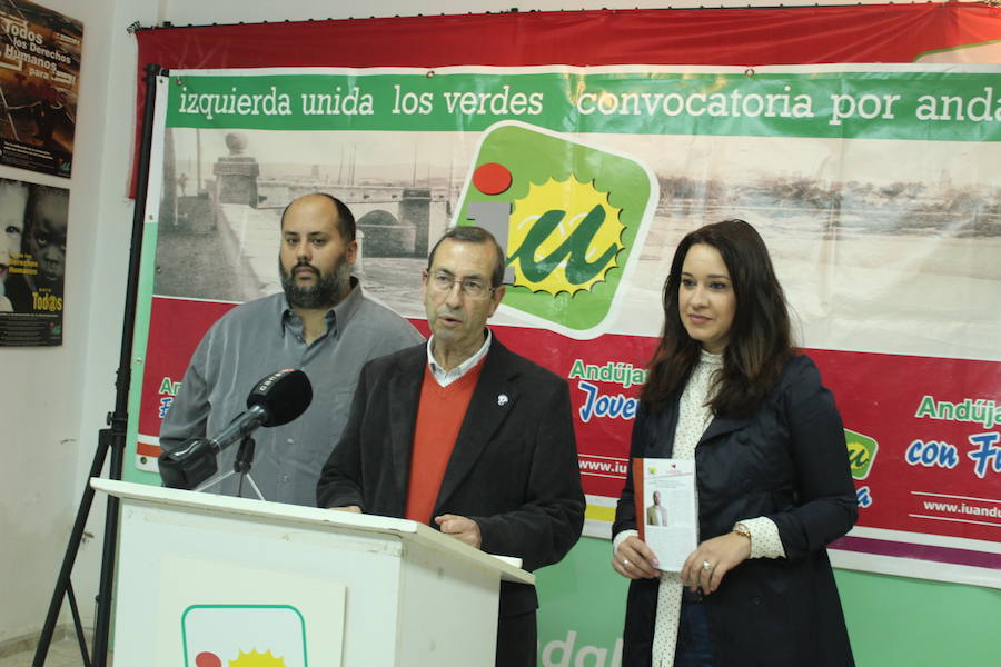 Izquierda Unida presenta su boletín informativo 'Alternativa Andújar'