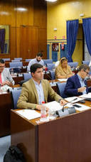 Enrique Moreno lleva al Parlamento de Andalucía la recuperación del anfiteatro romano de Obulco (Porcuna)