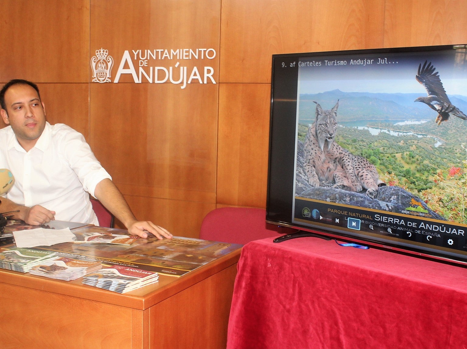 El área de Turismo pone en marcha el nuevo material difusor del municipio
