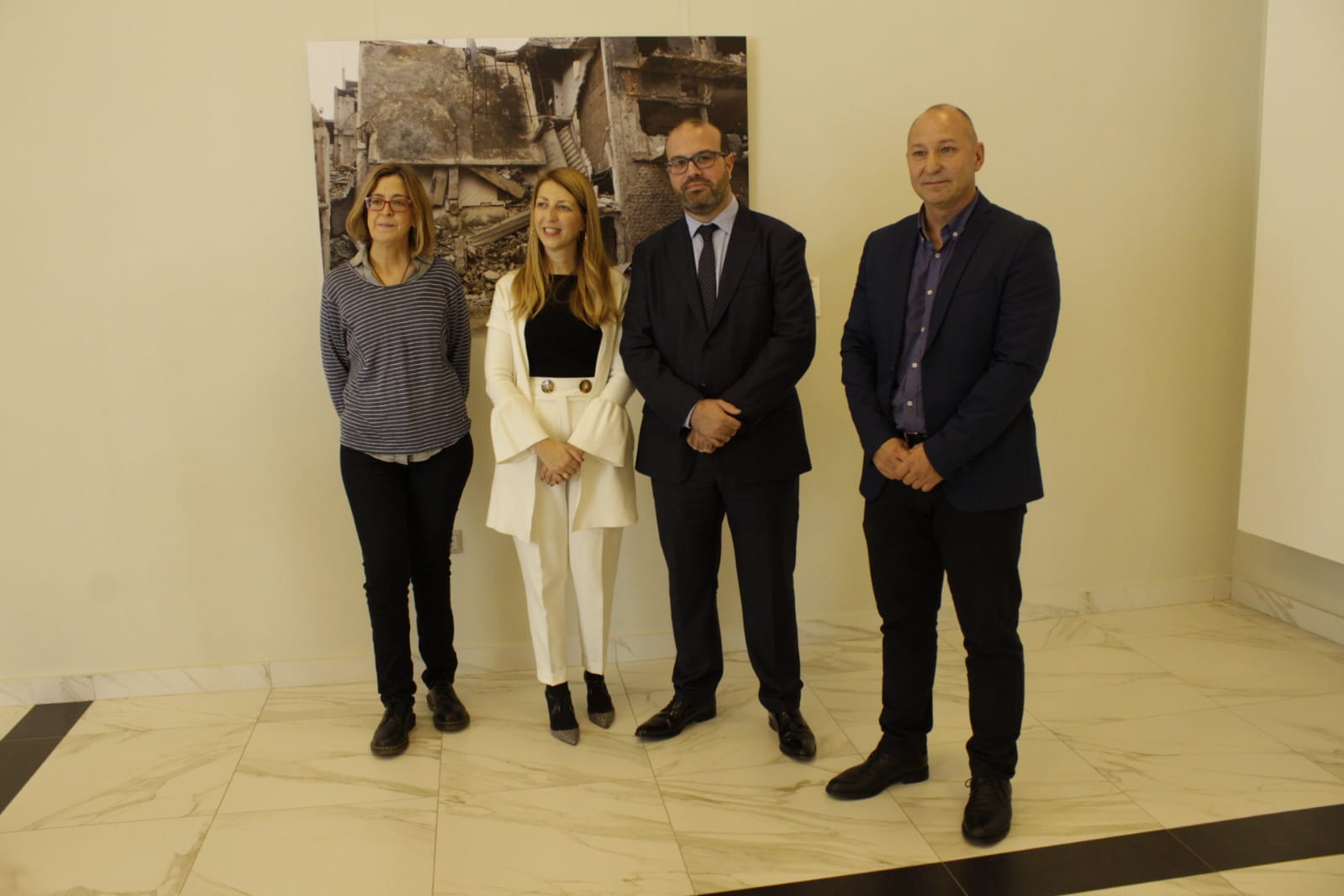 Una exposición fotográfica de la Universidad de Jaén reflexiona sobre las guerras
