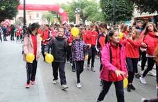 Camino contra la obesidad y a favor de los buenos hábitos alimenticios y saludables