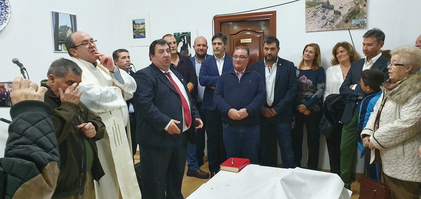 La Federación de Peñas Marianas 'El Camarín' inaugura su sede social en Andújar