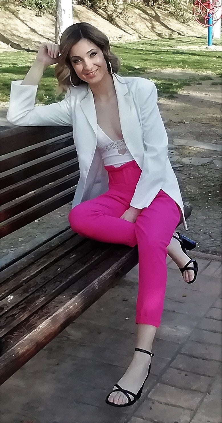 Inés García busca el trono nacional de la belleza, donde pasará por muchas exigencias