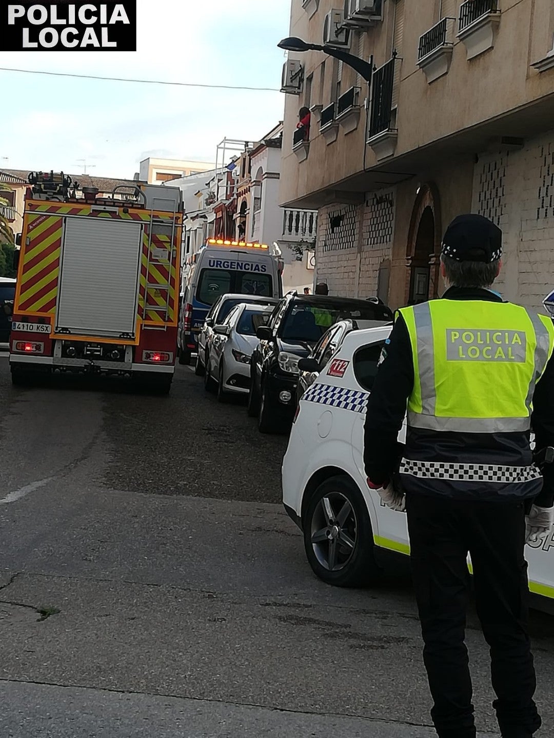 Una mujer tiene que ser trasladada al hospital de Andújar tras inhalar humo por un incendio