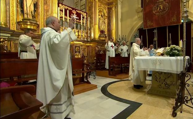 El obispo apela al cuidado maternal de la Virgen de la Cabeza para salir de esta trance