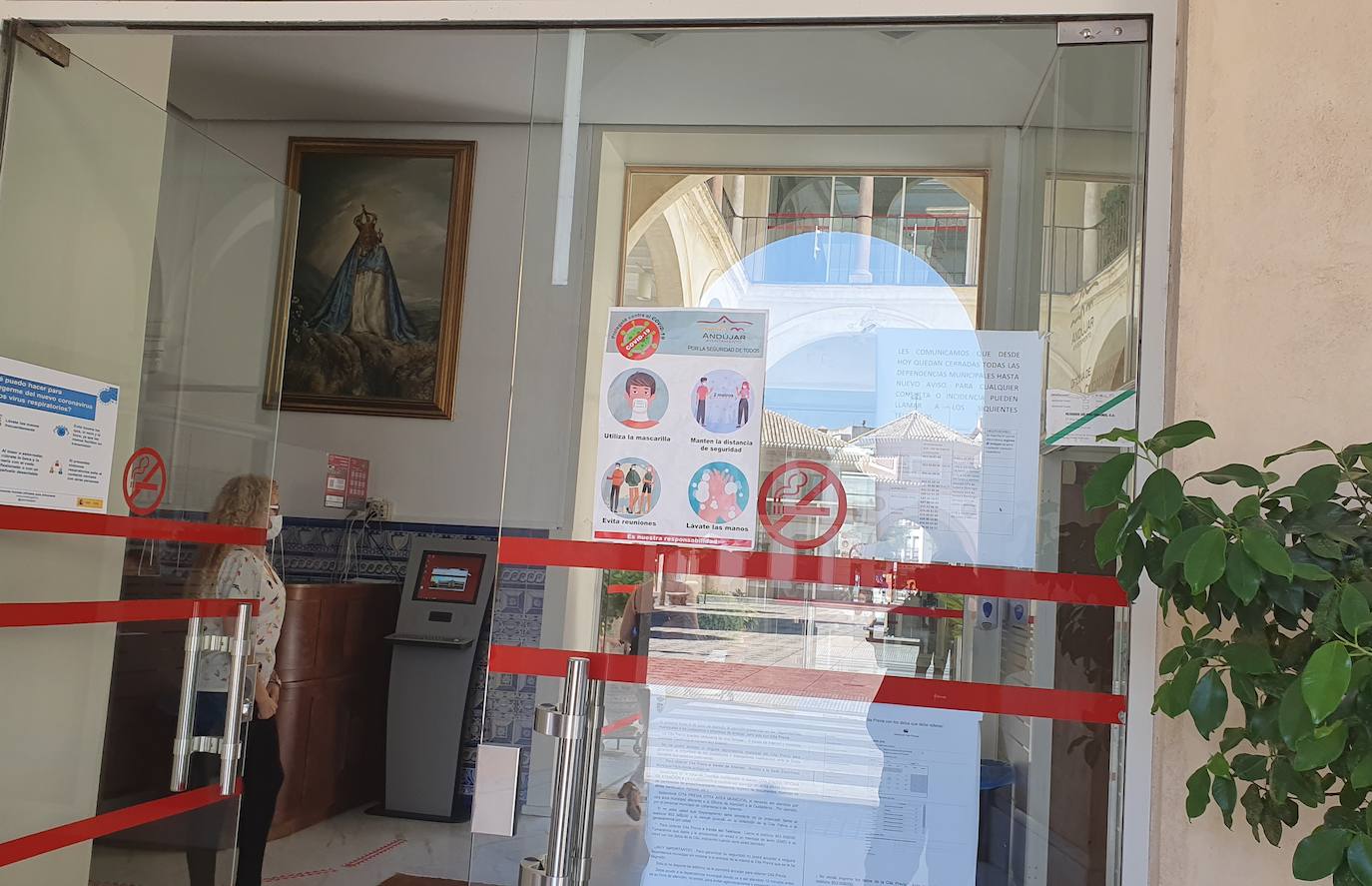 Quejas por el retraso en dar la cita previa en el Registro Municipal