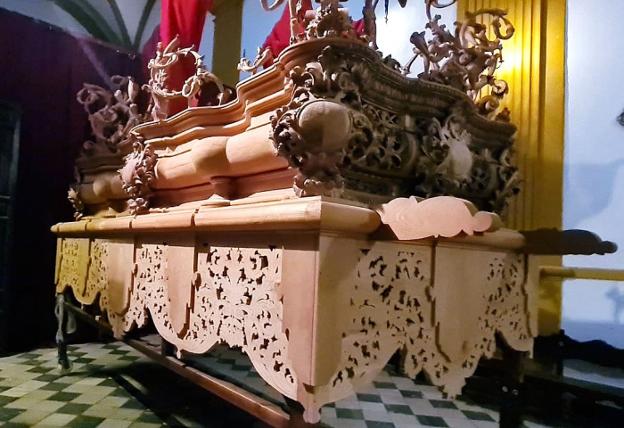 Nueva etapa en el paso del Misterio del Cristo de la Sentencia