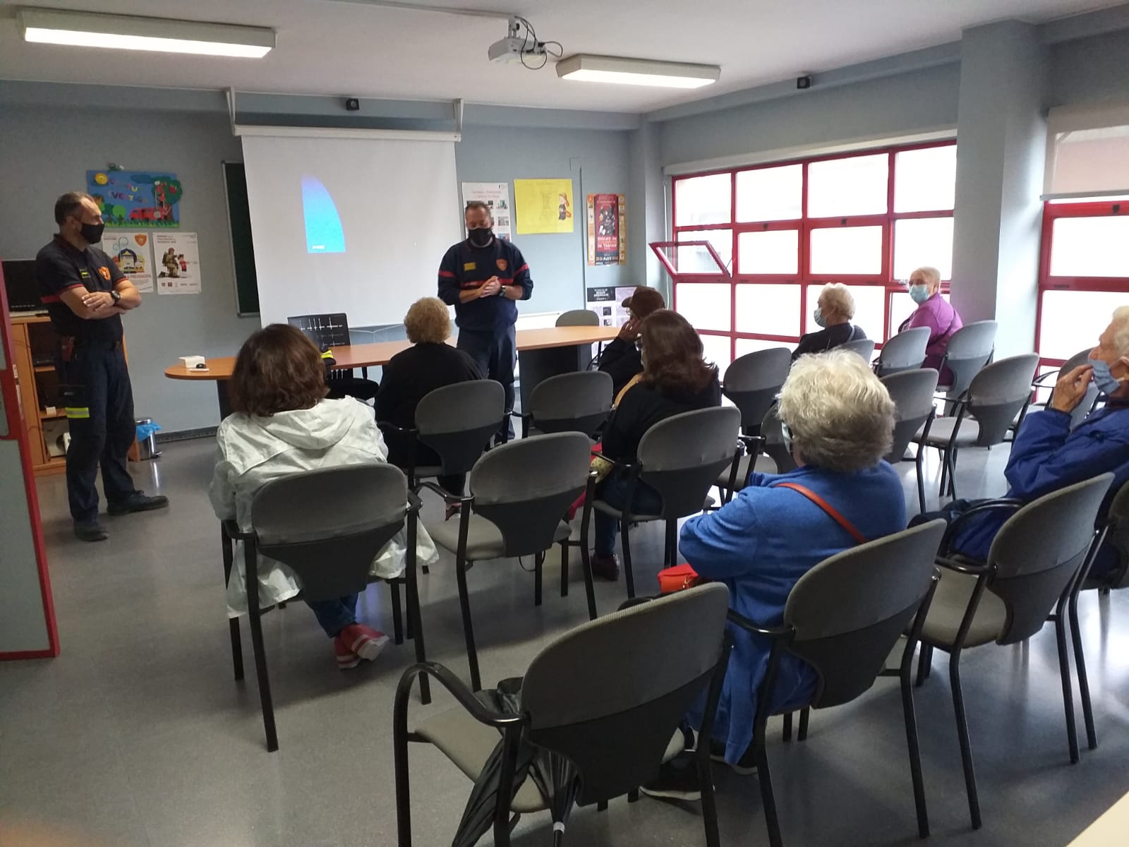 El área de Bienestar Social e Igualdad impulsa actividades, adaptadas a la actual situación, para las personas mayores del municipio