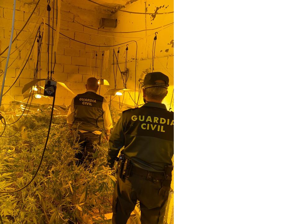 La Guardia Civil investiga a una persona en Lopera como presunta autora de un Delito Contra la Salud Pública