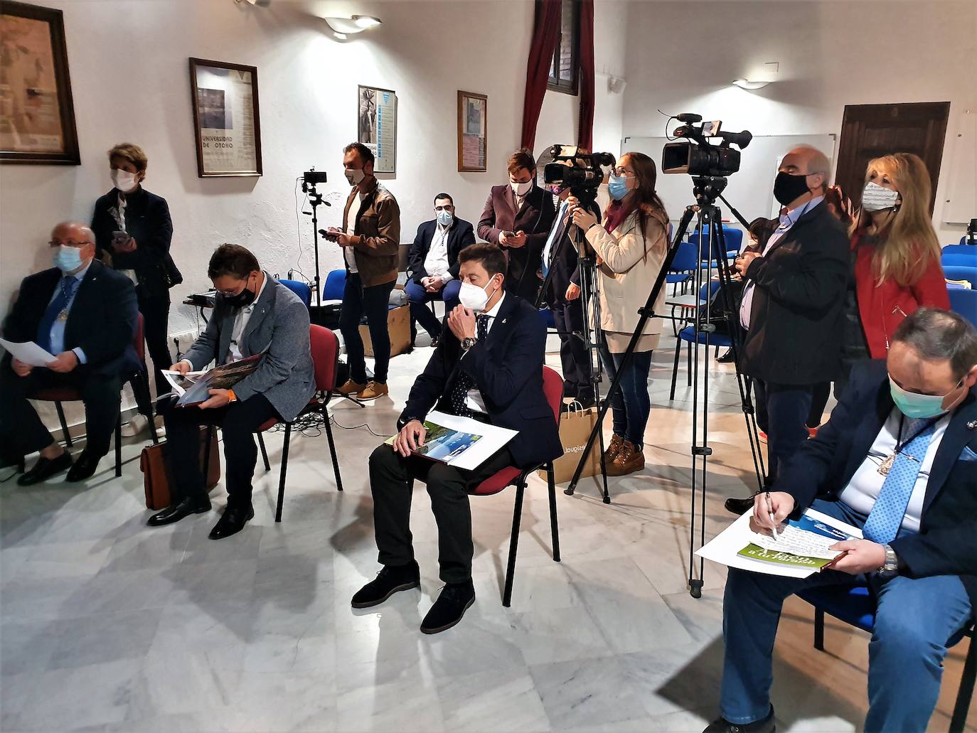 La revista Mirando al Santuario desempolva vivencias romeras que el virus se le llevó este año