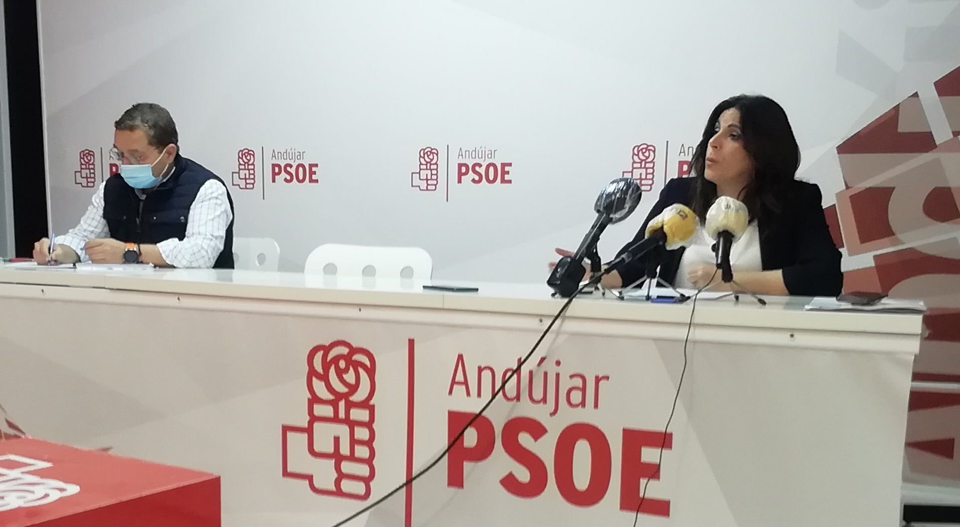 El PSOE indica que se derivan pacientes del hospital Alto Guadalquivir a la sanidad privada