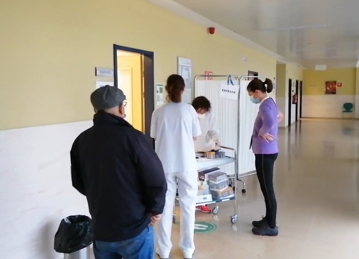Los ingresos hospitalarios por la covid-19 se duplican en una semana en Andújar