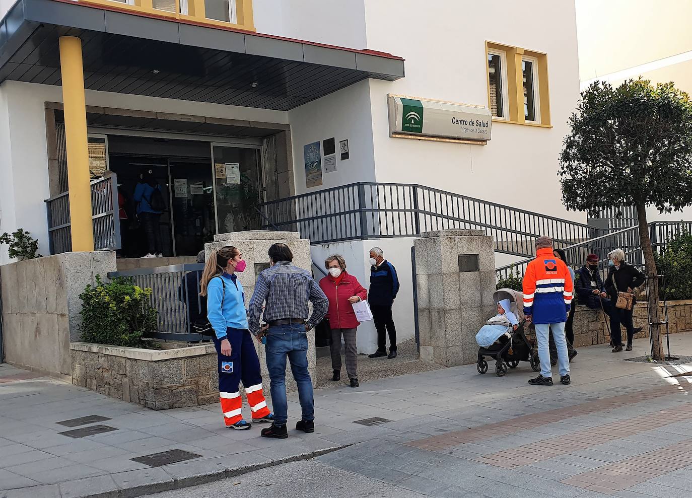 La bajada de hospitalizados por la covid es más lenta que la caída de la incidencia