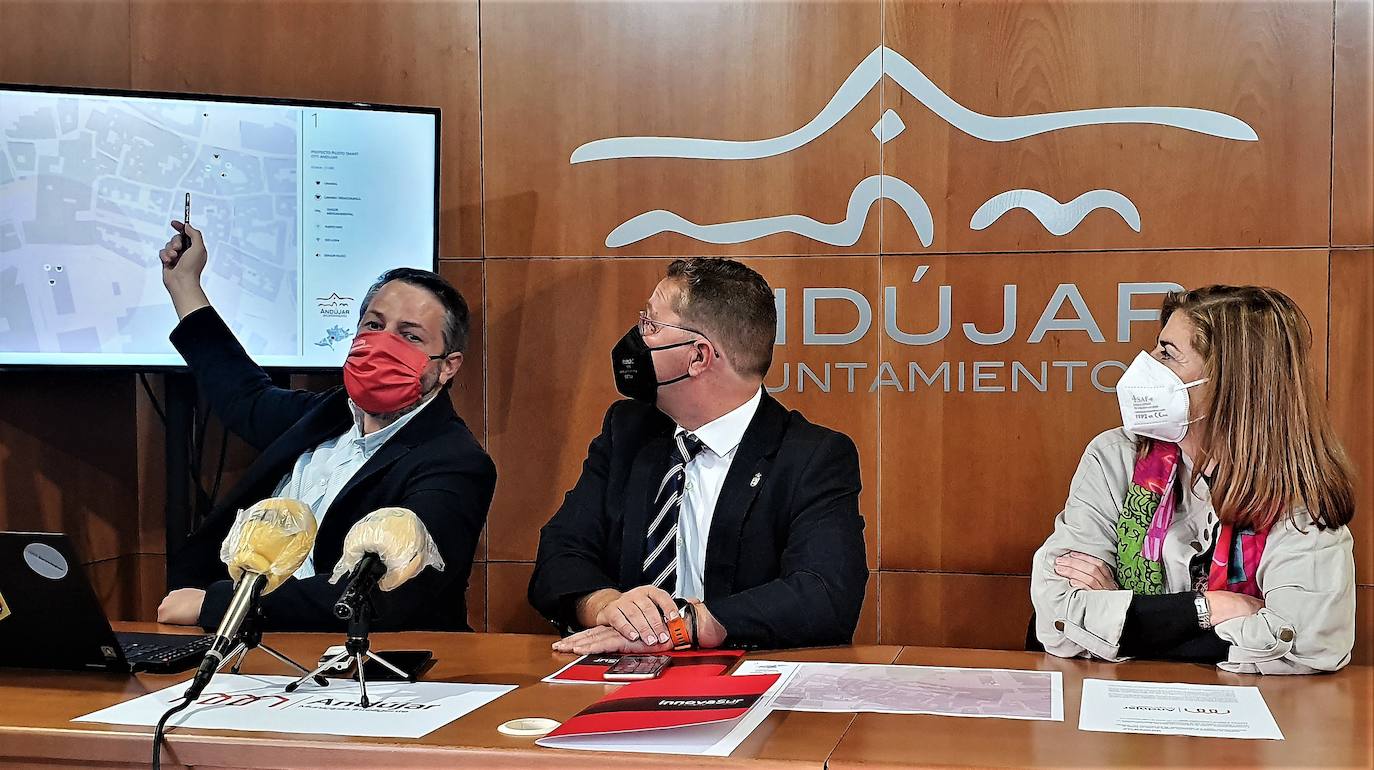 La ciudad se adentra en el proyecto pionero 'Municipio Inteligente'