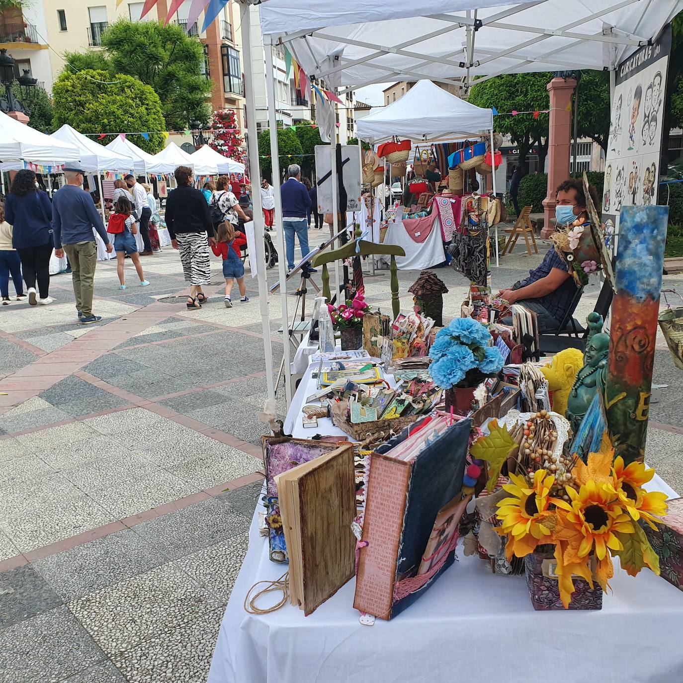 Ágora Market tiene intención de consolidarse para realzar a los jóvenes artesanos