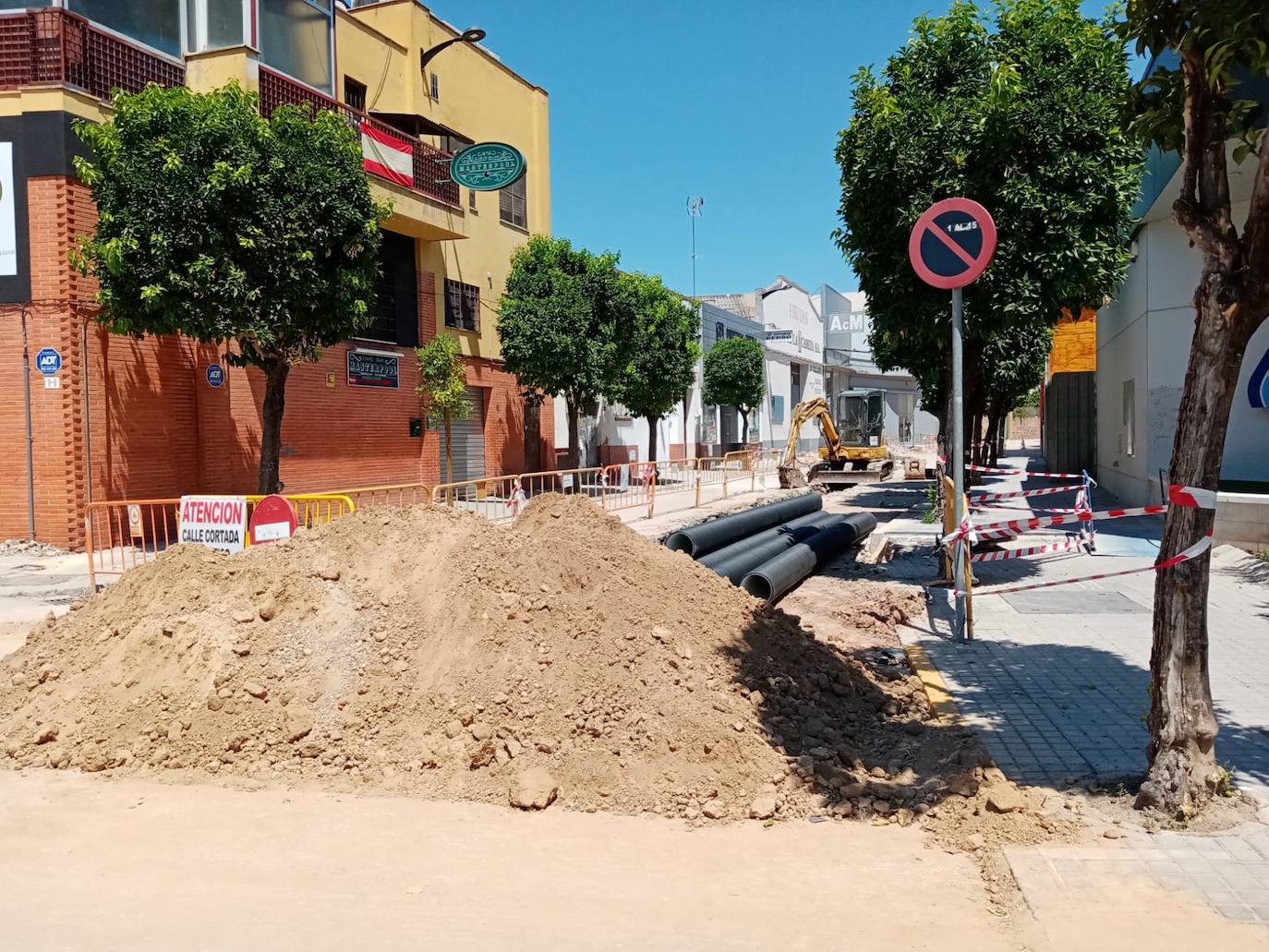 El PP exige el final de las obras del Polígono Puerta de Córdoba y el gobierno dice que «van a buen ritmo»