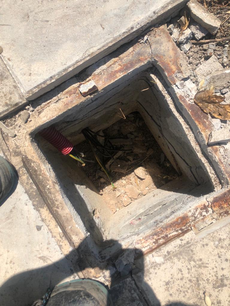 Roban tres kilómetros y medio de cable en el Parque Triana