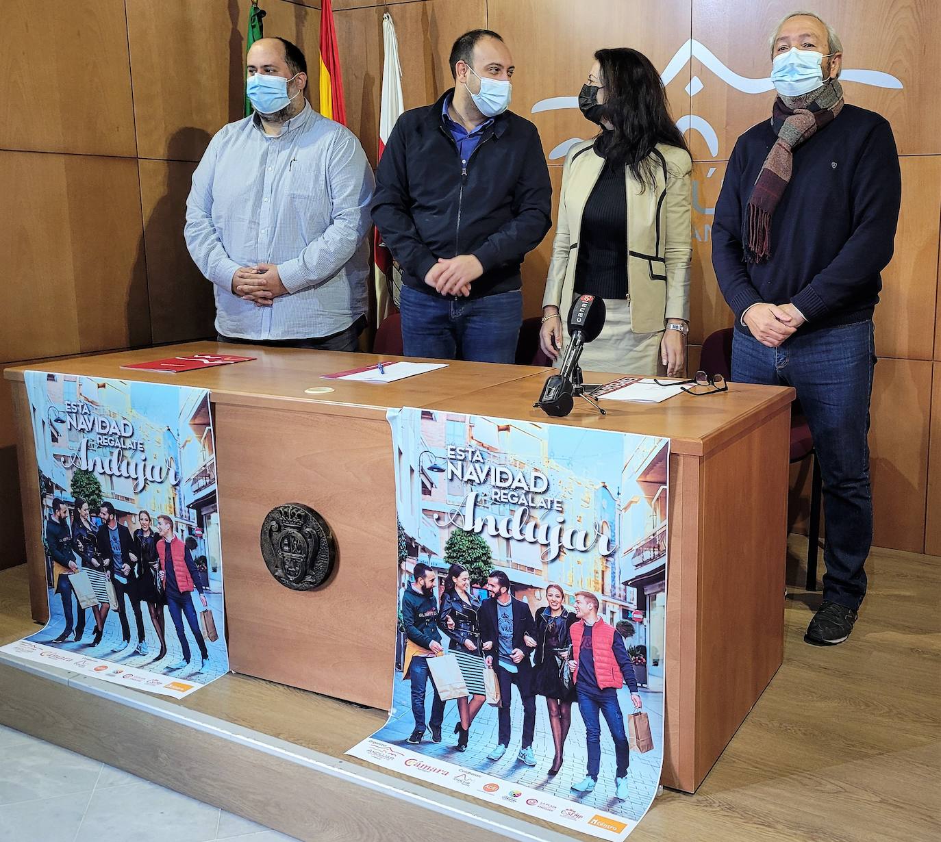 La campaña navideña quiere recobrar el esplendor de antaño