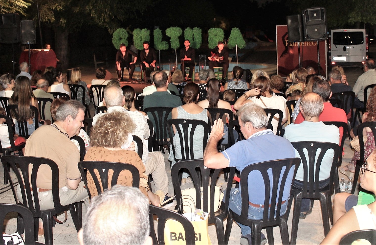 La cultura combate al tórrido verano