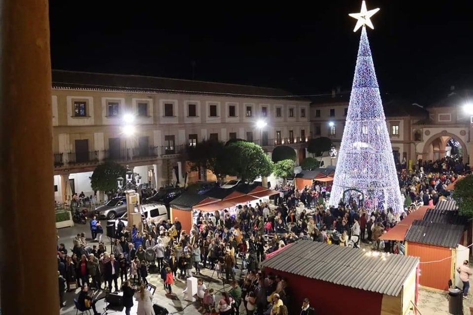 El espíritu y la alegría de la Navidad ya impregnan las calles de la ciudad