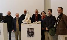 El Ayuntamiento otorga el premio de la IX edición de la Bienal de Escultura «Antonio González Orea»