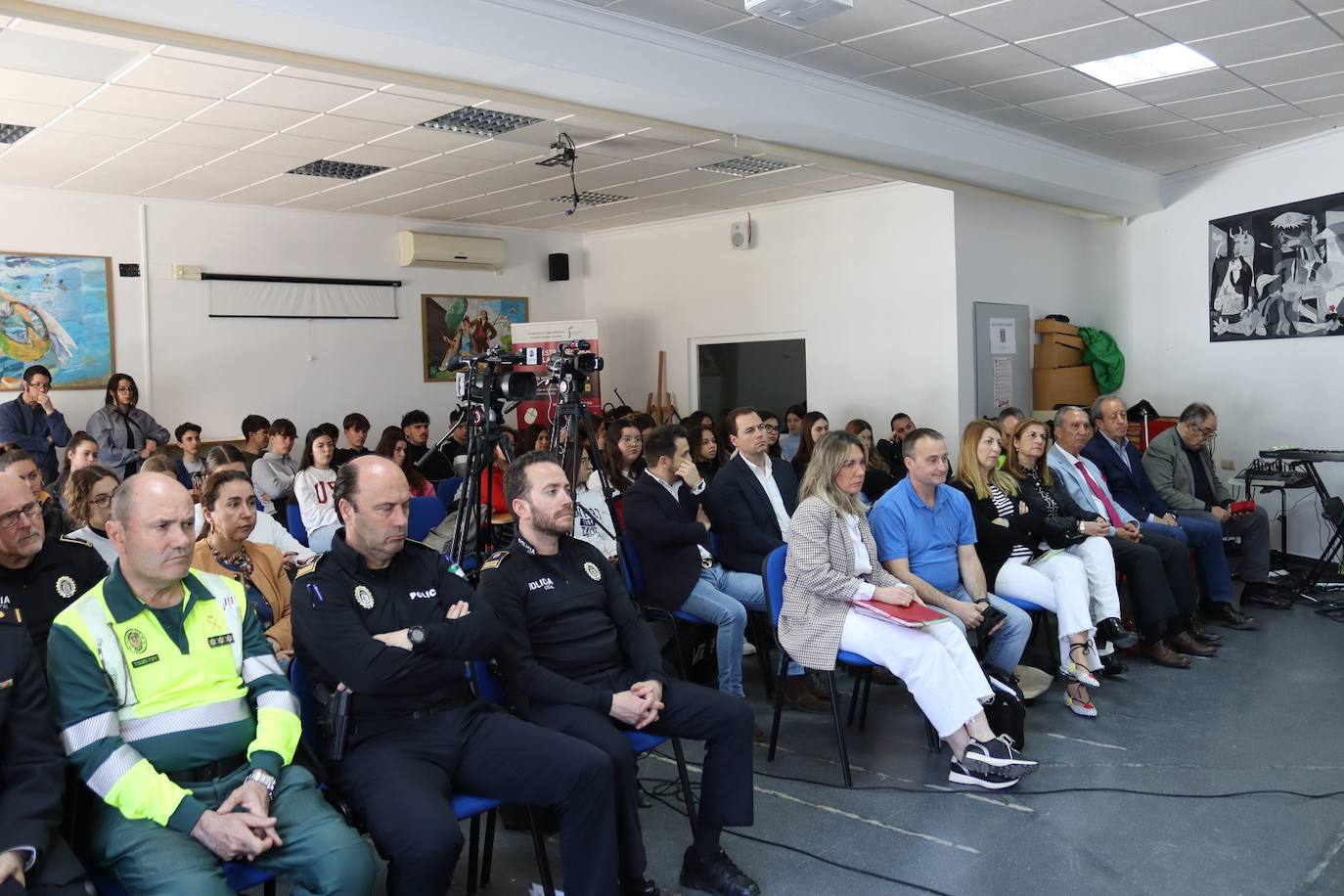 El IES Nuestra Señora de la Cabeza de Andújar acoge la inauguración de las XXXIII Jornadas de Educación Vial
