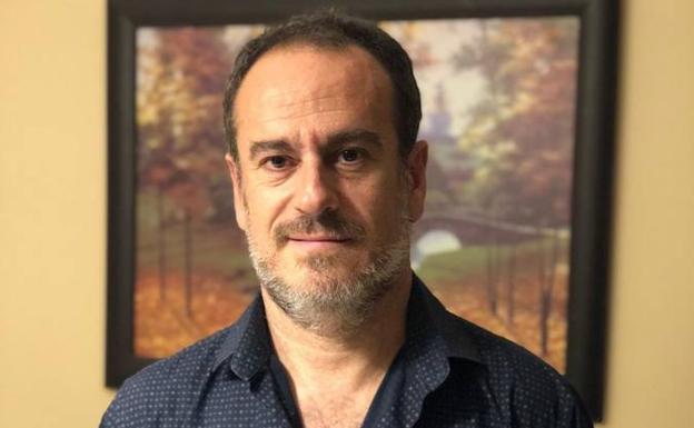 Manuel López Pérez: «Tener un problema de salud mental no implica ser débil ni diferente»