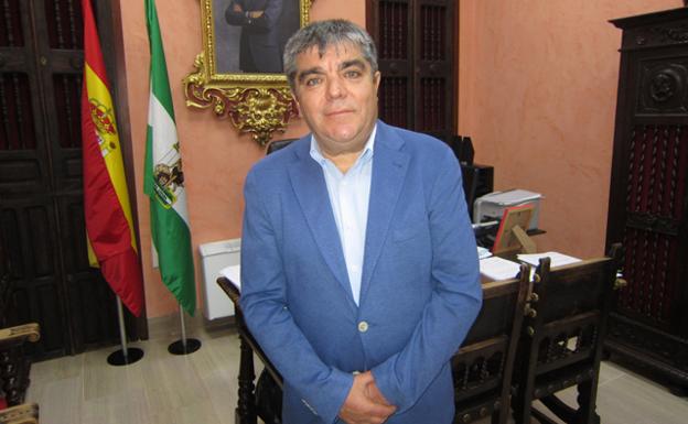 Los alcaldes de la comarca evitan el cierre de la línea de autobús Puebla de Don Fadrique
