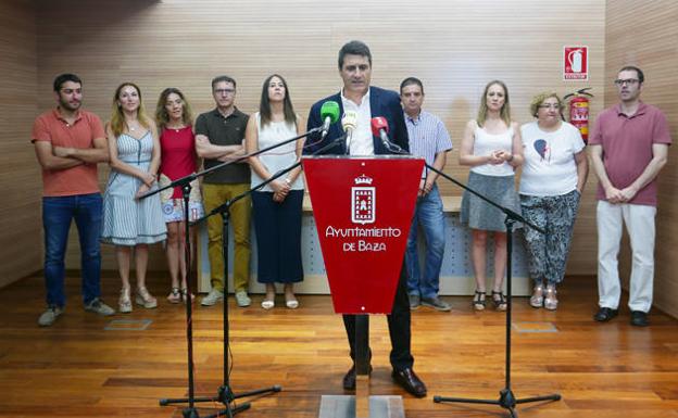 El equipo de gobierno del Ayuntamiento de Baza garantiza una inversión de 18 millones de euros hasta 2019