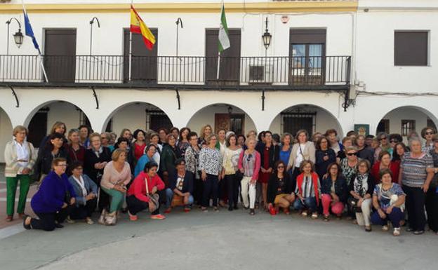 La Junta reivindica el impulso de las mujeres a la revitalización y mantenimiento del medio rural