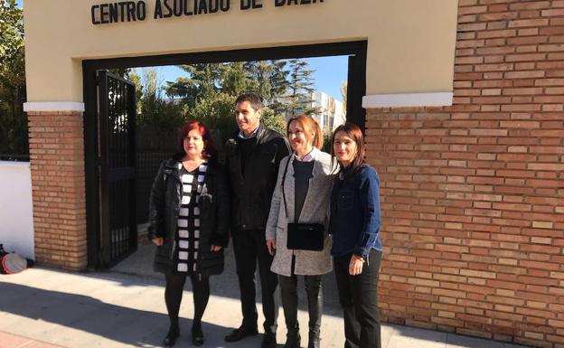 El PSOE pide a Rajoy negociar las matrículas gratis en la UNED