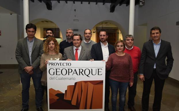 Presentan ante la UNESCO la candidatura 'Cuaternario Valles del Norte de Granada' a Geoparque mundial