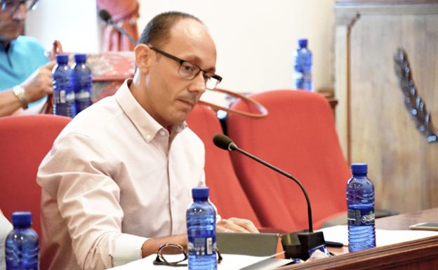 El concejal Fernando Serrano propone mejorar el Pacto Local por el Empleo