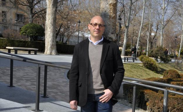 Fernando Serrano pide explicaciones al Ayuntamiento por la gestión del Impuesto de Actividades Económicas