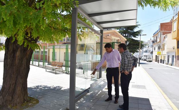 Baza moderniza el transporte urbano con un sistema de información en tiempo real
