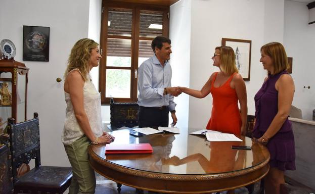 El 1 de Julio comienza su trabajo Macrosad nueva adjudicataria del servicio de ayuda a domicilio