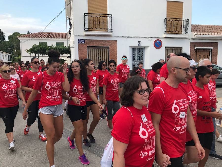 Un lazo humano de 2000 personas contra el cáncer