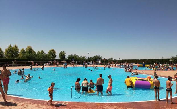 Huéscar cierra su programa veraniego con piscina gratis