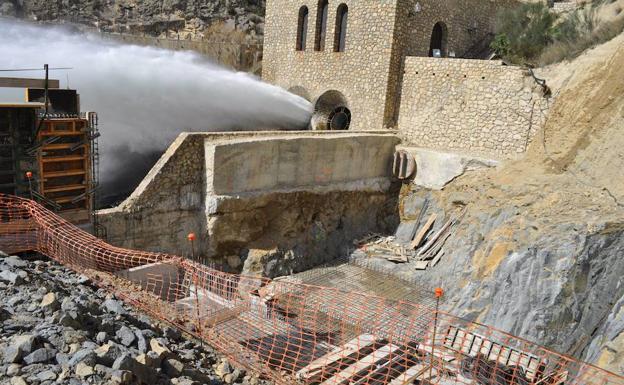 Castril lleva al TSJA la explotación de la central hidroeléctrica del Portillo