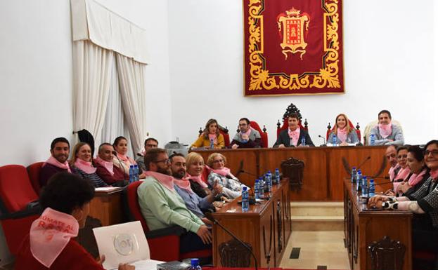 Baza se adhiere al plan de viviendas cuevas de Diputación