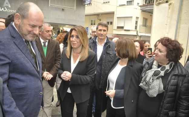 Susana Díaz pide que se acelere la construcción de la línea de 400 Kv
