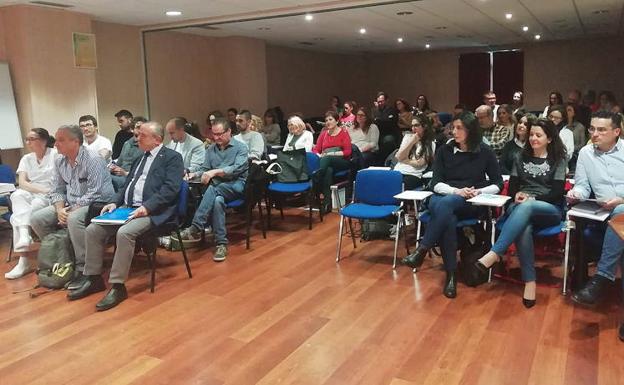 50 profesionales se forman en el Hospital de Baza en el cuidado de heridas crónicas