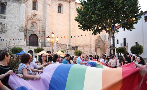 El Baza Pride busca a personas voluntarias para su nuevo material de promoción