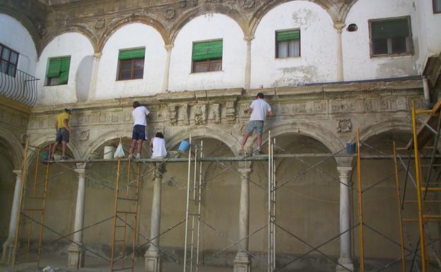 La Junta inicia el expediente para declarar BIC el conjunto monumental de Santo Domingo